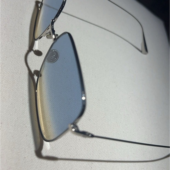Christian Dior Authentic Sunglasses - Picture 3 of 5